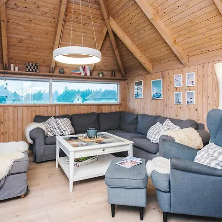 Holiday home 5 Star In